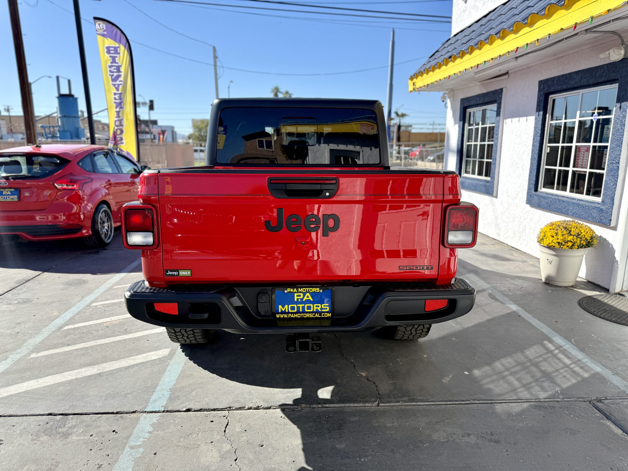 2020 Jeep Gladiator Sport S's photo