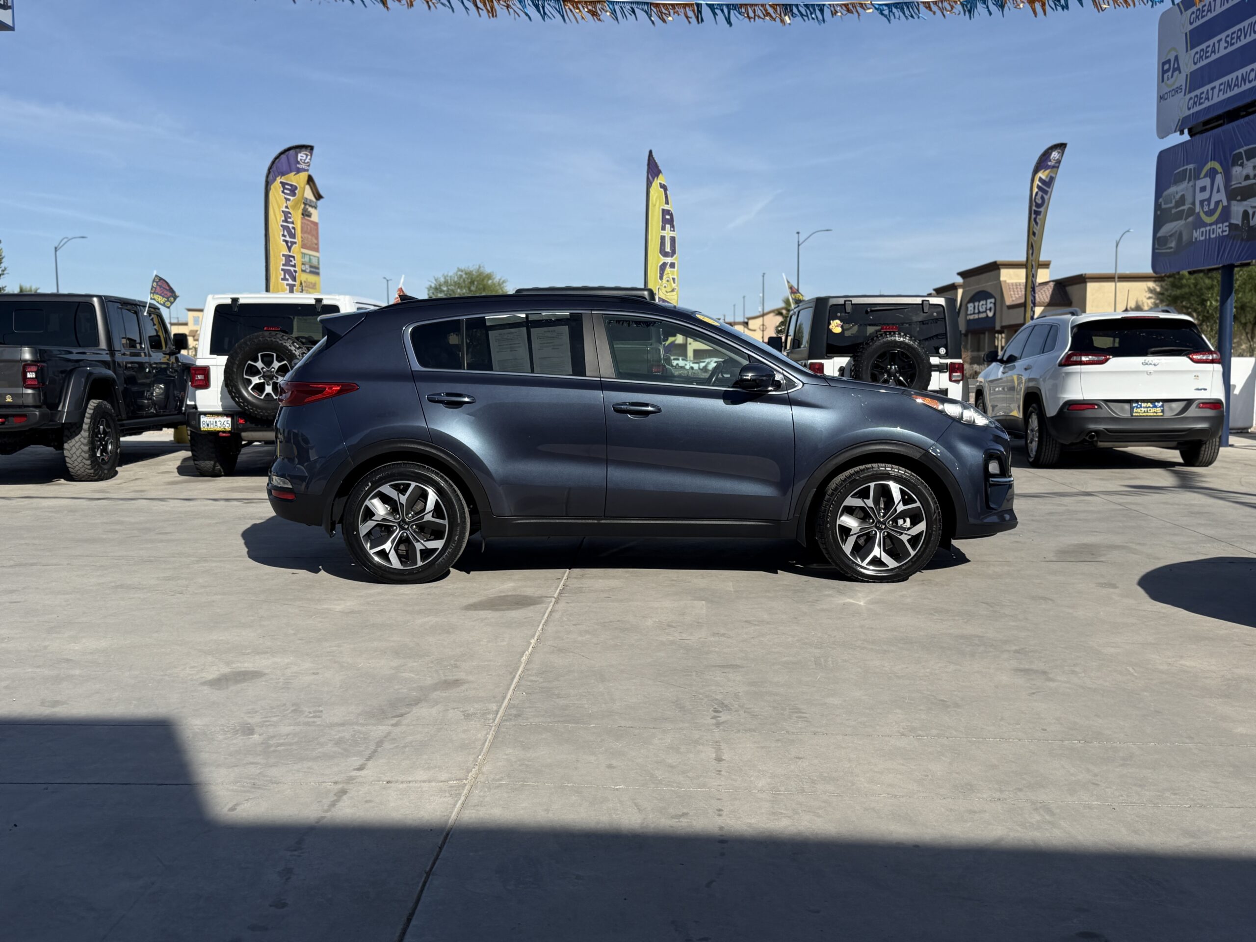 2022 Kia Sportage EX