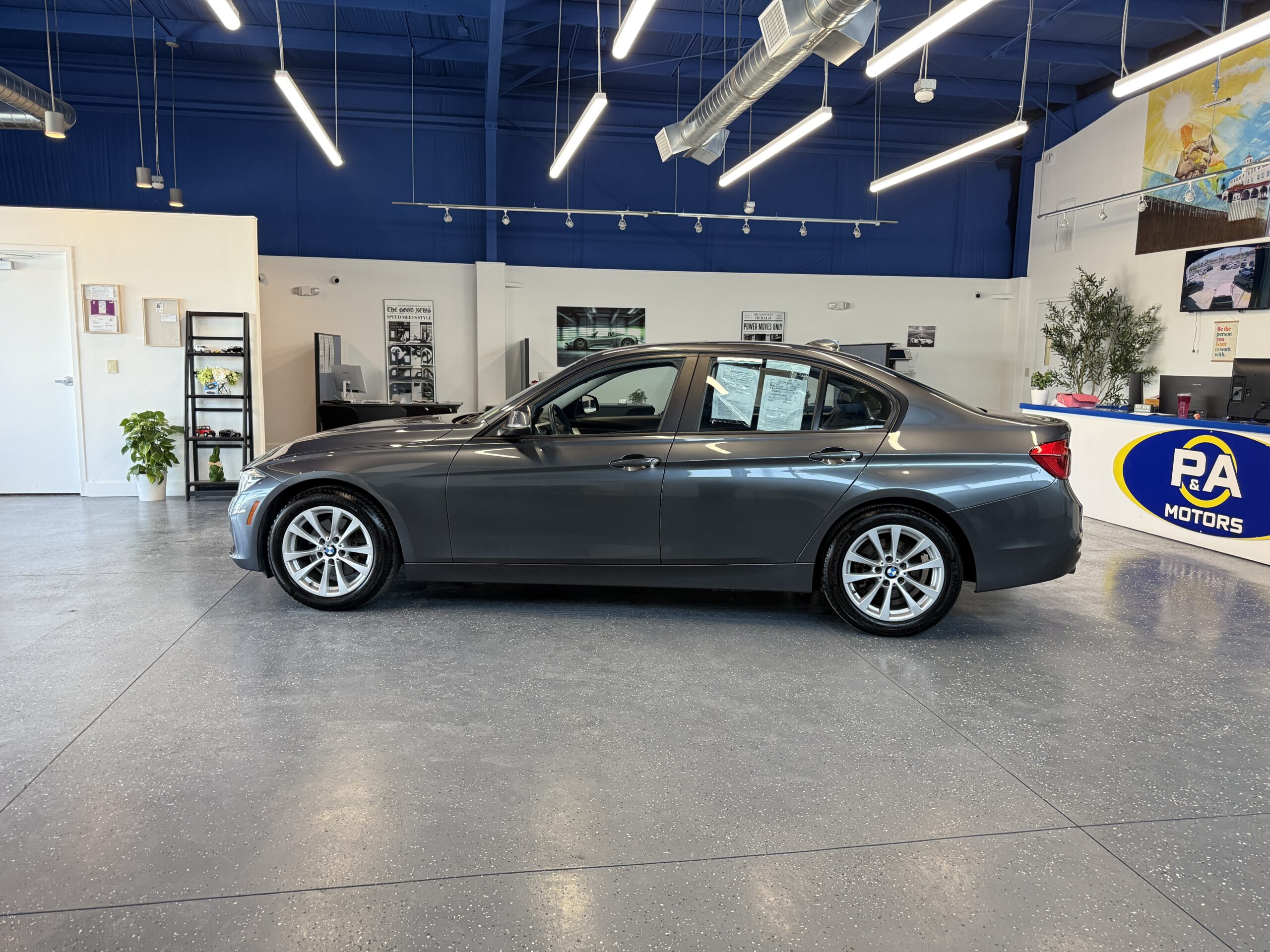 2018 BMW 3 Series 320i